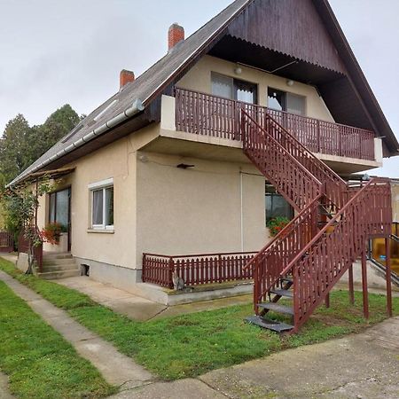 Panna Apartmanház Balatonlelle Kültér fotó